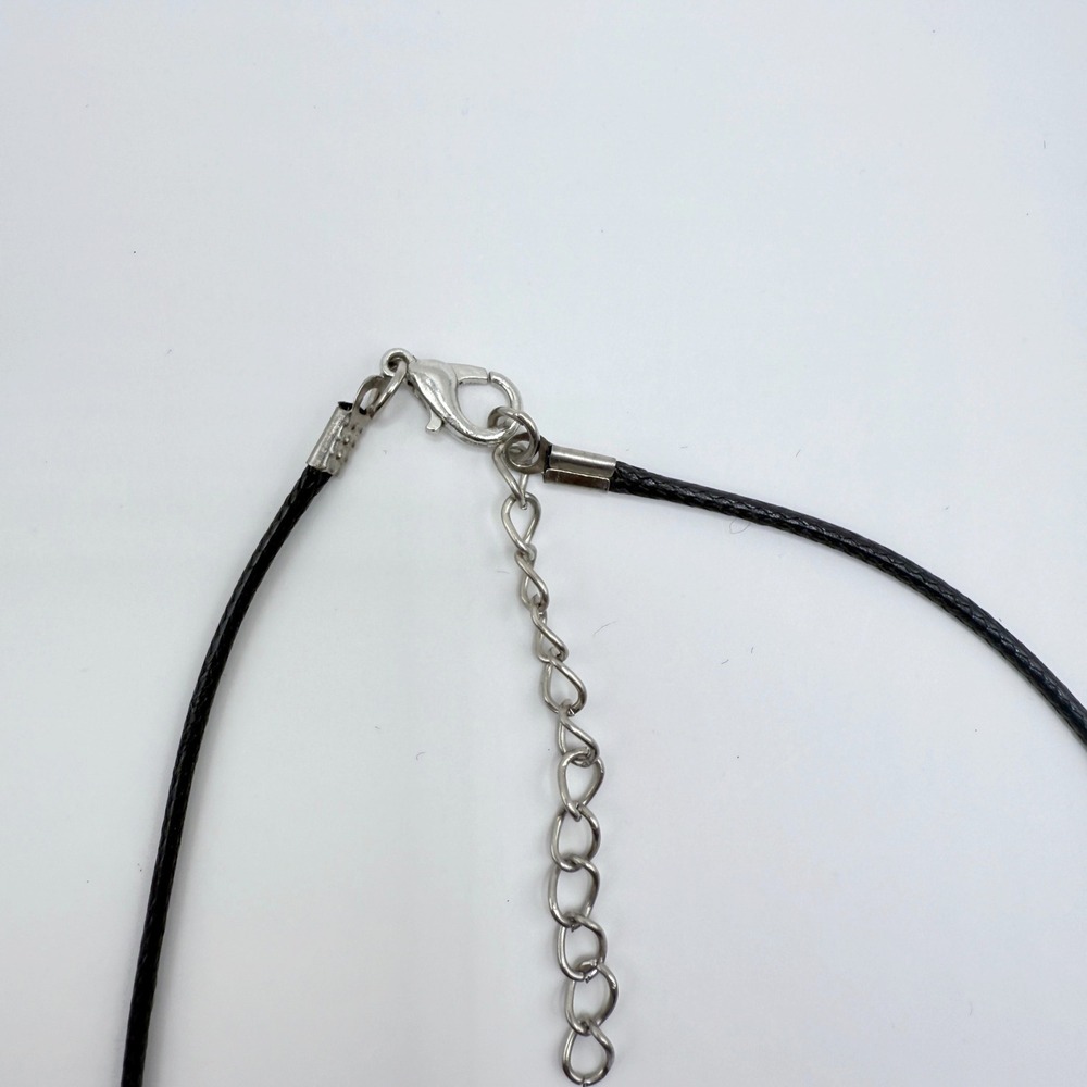 White Howlite Stone Silver Tone Cap‎ Cord Necklace - Picture 6 of 6